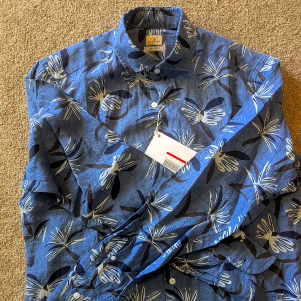 Sonrisa Blue Floral Men's Linen Shirt - Picture 1 of 4